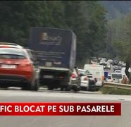 DN1, blocat din cauza noilor pasarele montate cu fast acum cateva nopti!